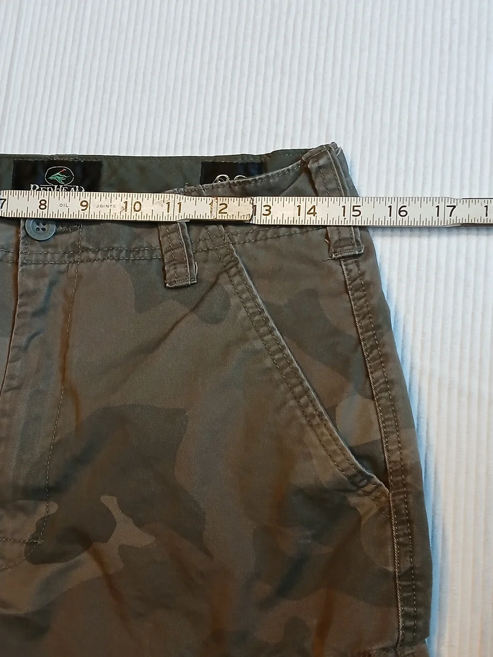 RedHead Mens Camoflauge Cargo Shorts Size 30  Hiking, Outdoors, Workwear